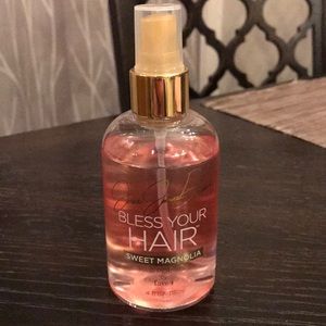 Jessie James Sweet Magnolia hair perfume